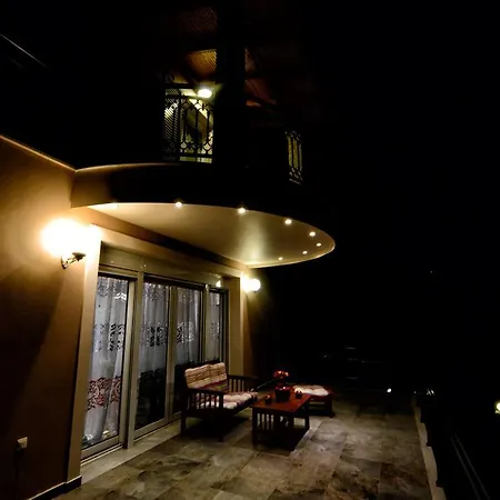 Villa Natalia Kouramádes