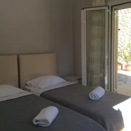 Villa Natalia Kouramádes